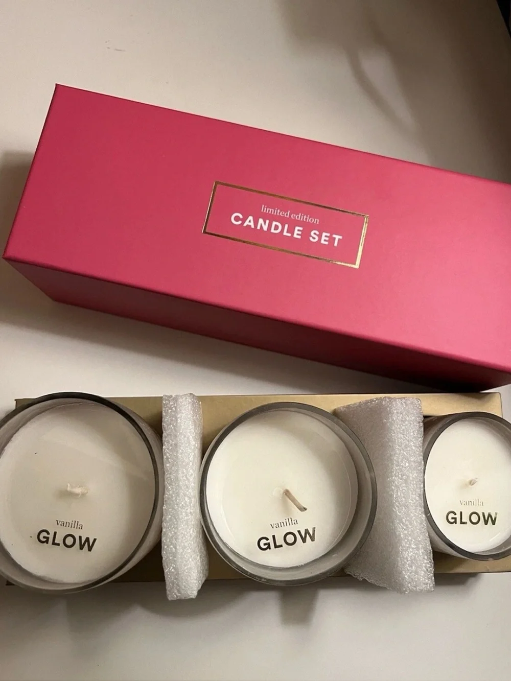Ulta Limited Edition Vanilla Glow 3pc Luxury Candle Set 2021 Gold White Frost